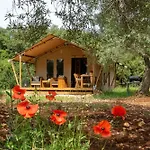 Domus Olea Glamping * Ceglie Messapica