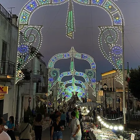 Domus Olea Glamping チェーリエ・メッサーピカ