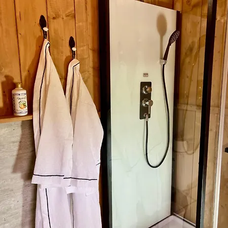 Domus Olea Glamping 세글리에 메사피카