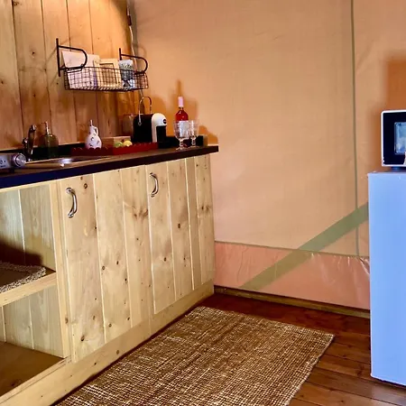 Domus Olea Glamping ラグジュアリーテント チェーリエ・メッサーピカ