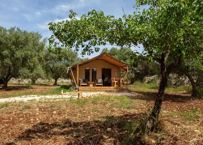 Luxussátor Domus Olea Glamping